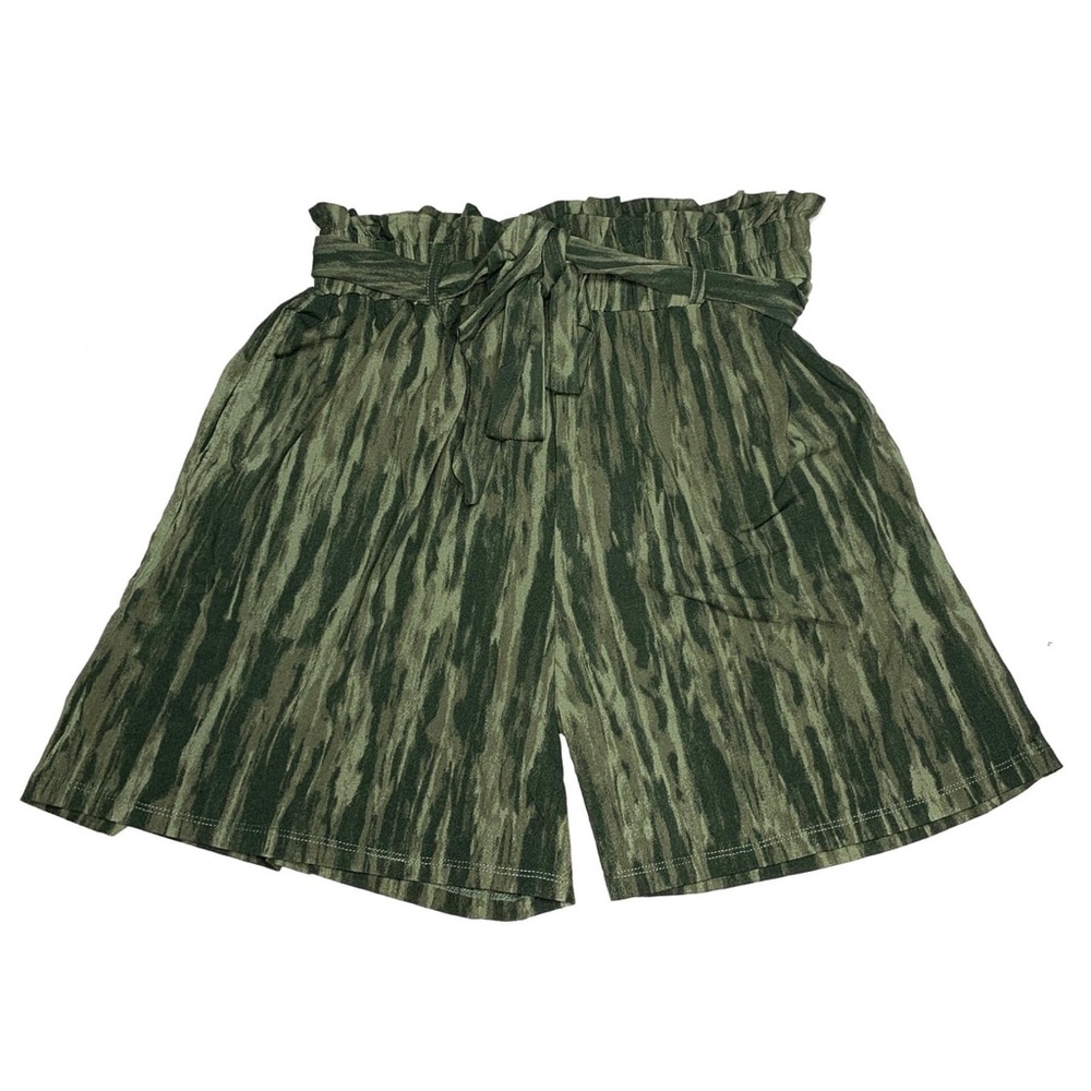 ✨✨Ella Shorts✨✨